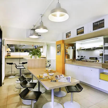 Fyl Good Ex Hotelf1 Cherbourg 3*