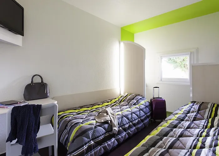 Fyl Good Ex Hotelf1 Cherbourg Hotel 3*