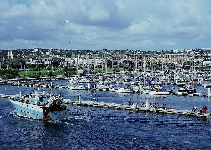 Fyl Good Ex Hotelf1 Cherbourg Hotel Tourlaville